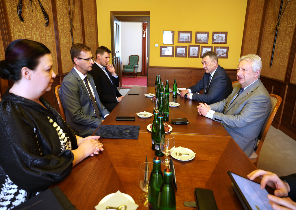 Ministerstvo obrany uzavřelo rámcovou dohodu o spolupráci se SŠ–COPT Uherský Brod