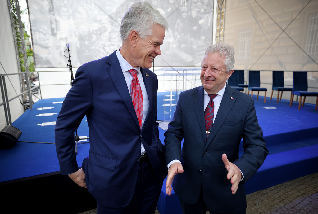Vzpomínkovým aktem u památníku Díky, Ameriko! končí plzeňské Slavnosti svobody