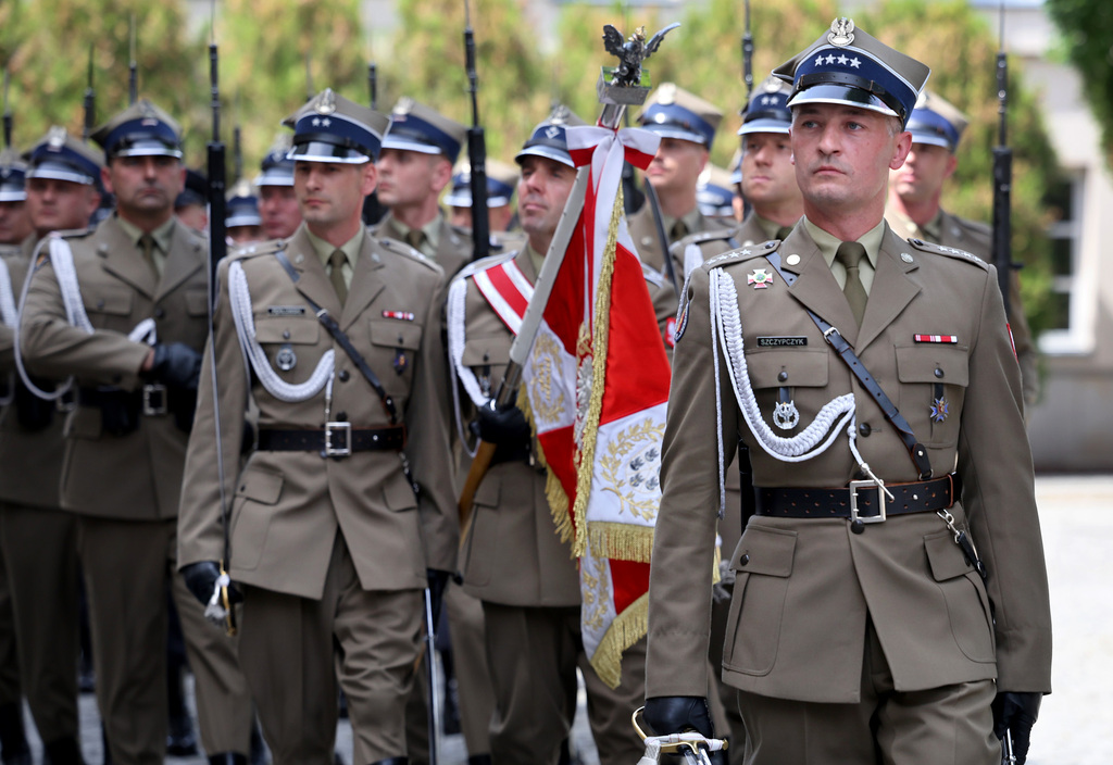 Česko-polská obranná spolupráce hlavním tématem jednání ministra Zůny ve Varšavě