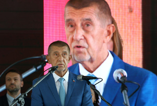 Ze slavnostního zahájení Země živitelky