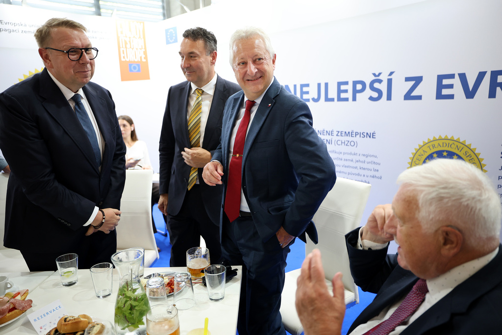 Ze slavnostního zahájení Země živitelky
