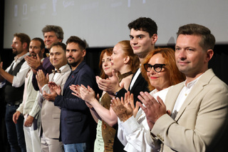 Osamělý vlk měl slavnostní premiéru. Příběh legendárního pilota Josefa Františka zhlédli prezident a ministr obrany