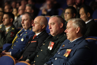 Ministr obrany slavnostně zahájil konferenci JCBRN Defence COE