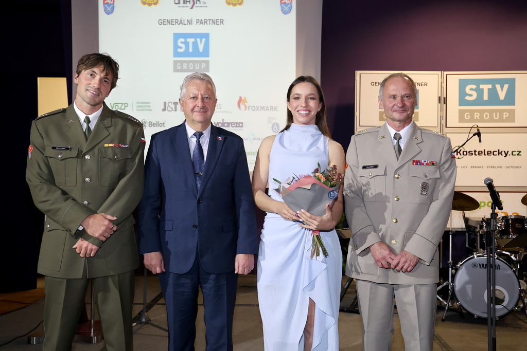 Armádním sportovcem roku je olympijská vítězka Zuzana Maděrová
