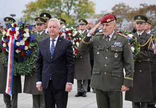 Pietní akt na Vítkově připomněl 108. výročí vzniku Československa