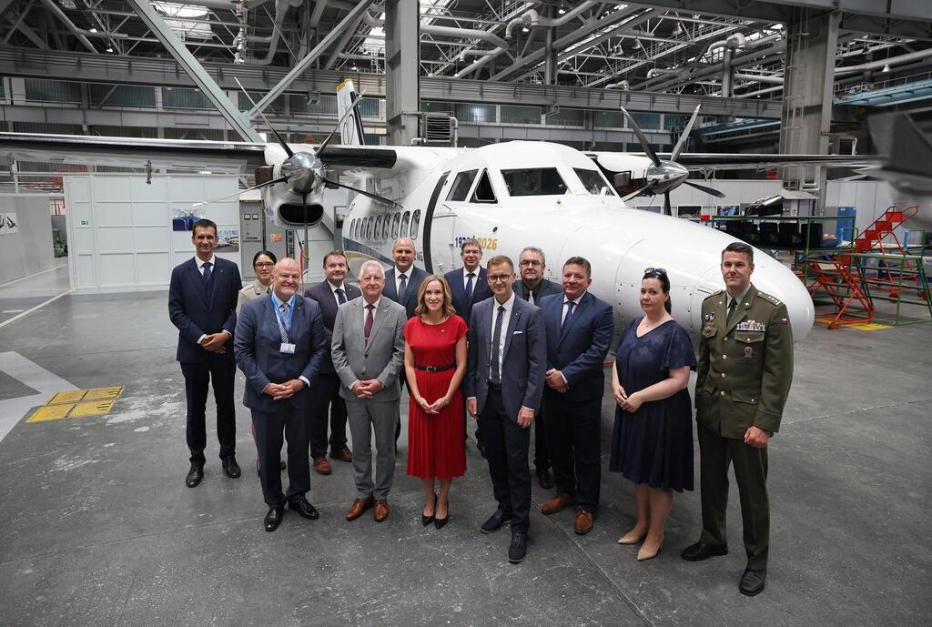 Z návštěvy Aircraft Industries v Kunovicích
