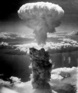  Atomový hřib bomby Fat Man ve výšce 18 kilometrů nad Nagasaki. Foto sbírka VHÚ