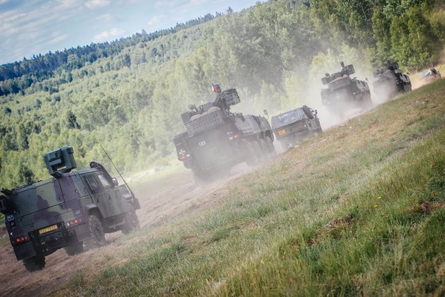 Hlavní dynamická ukázka demonstruje připravenost příslušníků bojových jednotek, štábů, sil bojové podpory a zabezpečení k obraně suverenity a územní celistvosti ČR