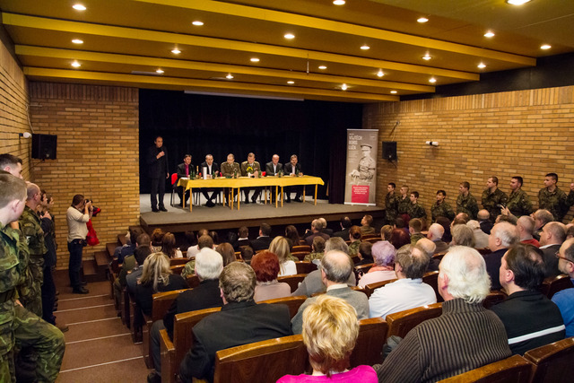 Křest knihy Legionáři s lipovou ratolestí se uskutečnil za přítomnosti všech tří autorů a kmotrů publikace v Uherském Brodu