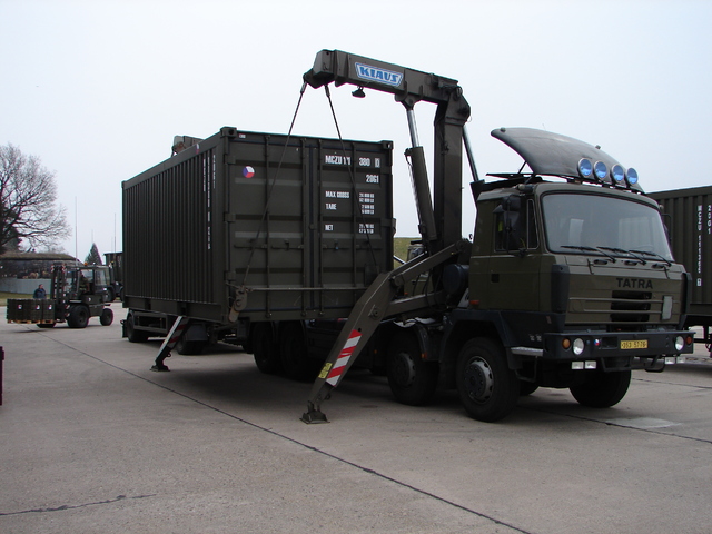 Kontejnerová přeprava zabezpečovaná Centrem zabezpečení zahraničních operací a mimořádných stavů Pardubice