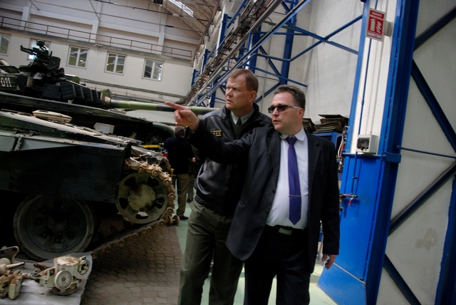  Hlavní montážní hala VOP CZ