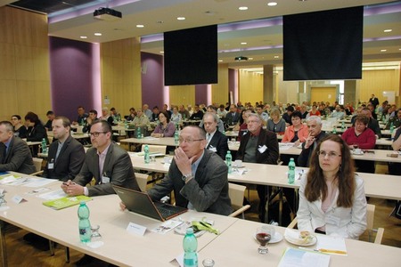 V Praze se diskutovalo o bezpečnosti práce v resortu obrany