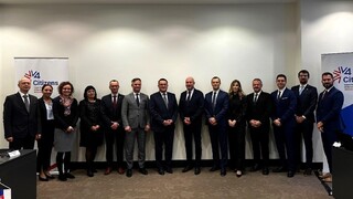 Účastníci zasedání národních ředitelů pro vyzbrojování zemí Visegrádské skupiny