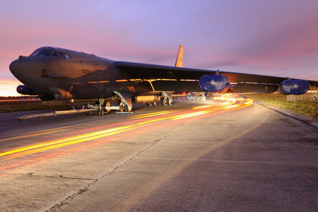 Strategický bombardér B-52H Stratofortress