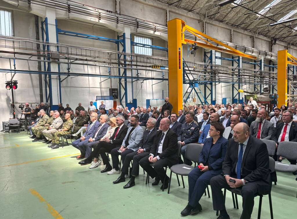 VOP CZ slaví 80 let od svého vzniku, ocenil zaměstnance i partnery