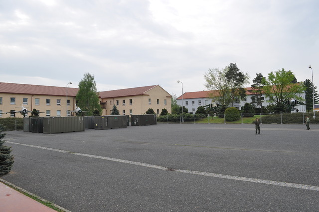 Kontejnery prozatím zázemí pro létající personál nepředstavují - úterý 5.5.2015