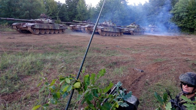 Slovenské tanky v prostoru soustředění