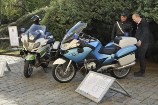 Motocykly, které používá Hradní stráž při doprovodu prezidenta ČR a nejvyšších představitelů cizích států při oficiálních přijetích prezidentem nebo předsedou vlády ČR