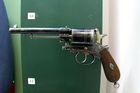 Armádní revolver M 1870 ráže 11 mm