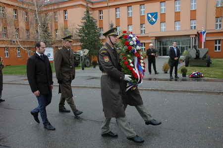 Náměstek Pavel Beran k výročí 17. 11.: Pouze slovy a mírovými pochody ještě nikdo v dějinách nezvítězil