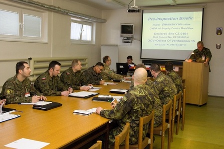 Mezinárodní příprava inspektorů 