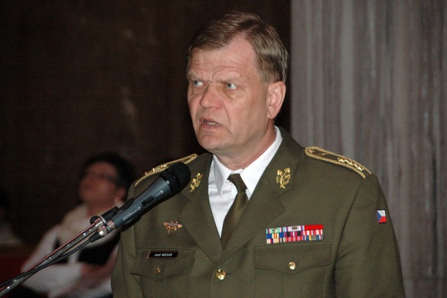 Náčelník Generálního štábu AČR při projevu