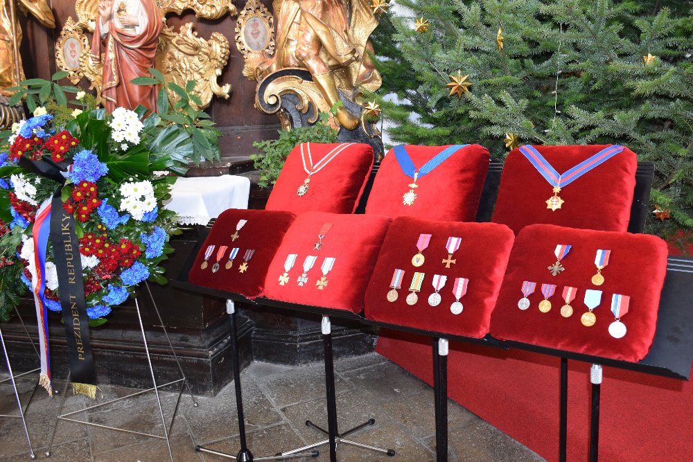 Pohřeb generála Gablecha 3