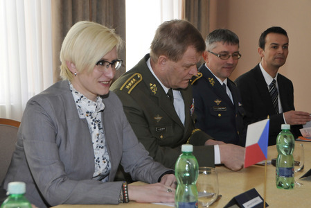 Při společném jednání mluvili hlavně o spolupráci v rámci mezinárodních organizací