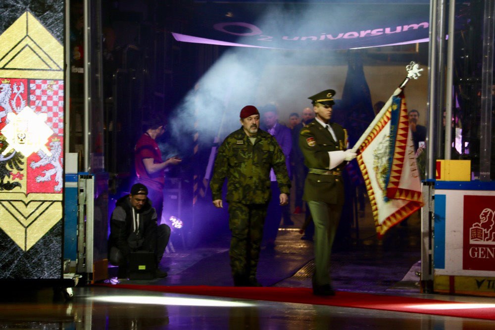 Slavnostní uvítání NGŠ armádního generála Aleše Opaty za doprovodu Čestné stráže AČR