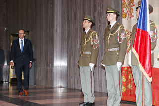  Přichází náměstek ministra obrany Pavel Beran