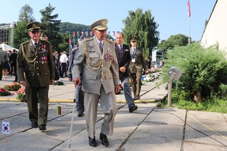 Oslav 75. výročí SNP se zúčastnila celá řada veteránů