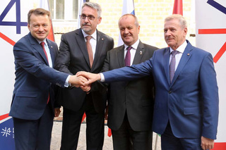 Ilustrační obrázek ke článkuPrioritou českého předsednictví V4 je užší spolupráce ve vyzbrojování