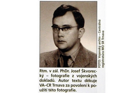 Spisovatelova „vojenská“ fotografie