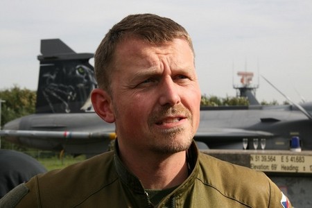 Velitel 211. taktické letky 21. základny taktického letectva Čáslav pplk. Jaroslav Míka