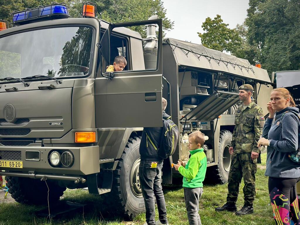 Den hrdinů na Výstavišti opět s armádou