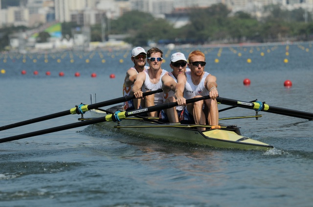 Lehká váha Miroslav Vraštil, Jiří Kopáč, Jan a Ondřej Vetešníkovi skončili na 12. místě