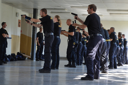 Ve Vyškově se školili budoucí policisté 