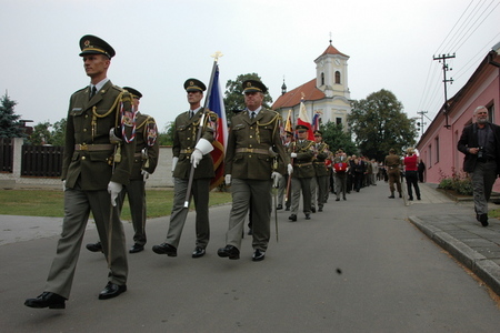 Smuteční průvod 