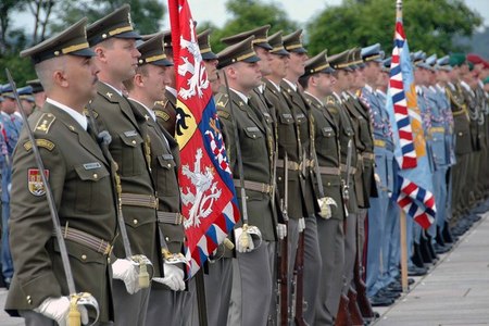 Armáda dnes slaví Den ozbrojených sil ČR, připomněl ho nástup na Vítkově