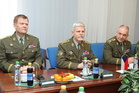  Armádní generál Petr Pavel s 1. zástupcem NGŠ AČR genpor. Josefem Bečvářem a genmjr. Jiřím Balounem, zástupcem NGŠ AČR – ředitelem SOC MO