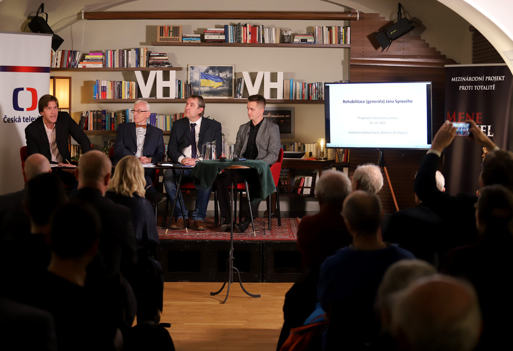 Janu Syrovému náleží vojenská hodnost armádní generál