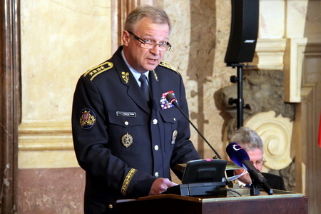 Náčelník generálního štábu Vlastimil Picek