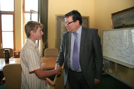 Ministr se rozloučil i sedmákem Zdeňkem Vyletou