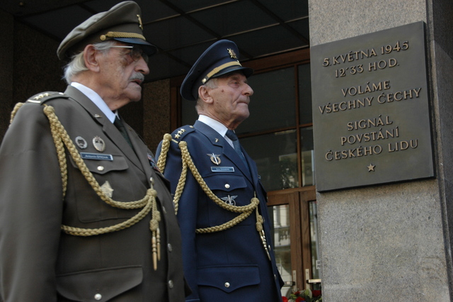Zavzpomínali také zástupci veteránských organizací