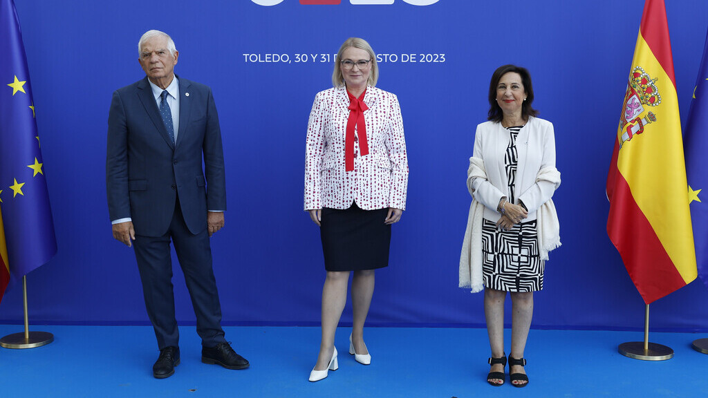 Minister Černochová in Toledo: Czech Republic to deliver additional Hinds to Ukraine