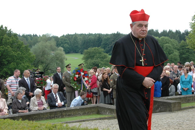 Pietní vzpomínky se zúčastnil rovněž kardinál Dominik Duka