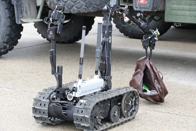  Robot Talon českého EOD týmu v akci