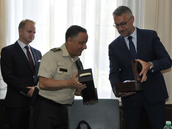 Z předávání darů