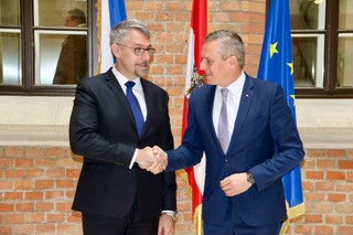 Ministři obrany ČR a Rakouska Lubomír Metnar a Mario Kunasek