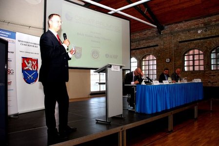  Daniel Koštoval hovořil mimo jiné o ambicích a prioritách v oblasti vyzbrojování